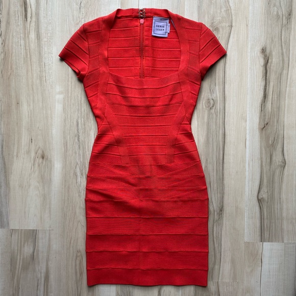 Red Herve leger bandage dress - Picture 2 of 5